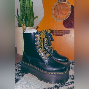 ❗️SOLD❗️DR. MARTENS JADON MAX PLATFORM BOOTS
